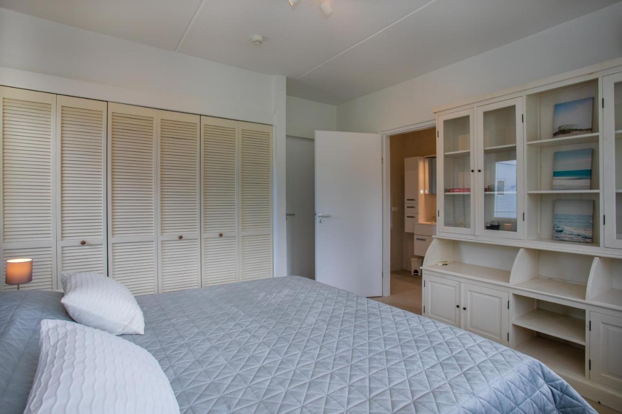 Blue Bay Beach Apartments Esterno foto