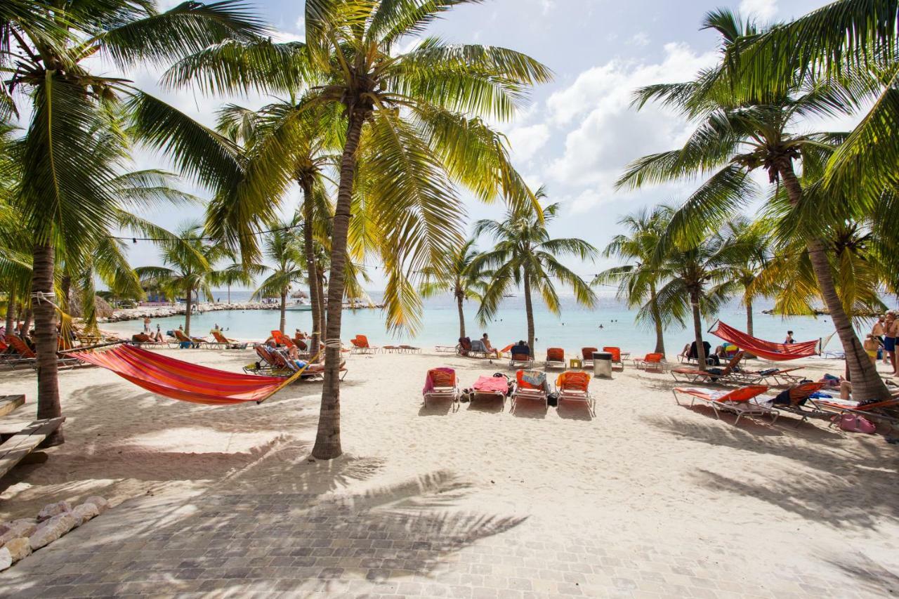 Blue Bay Beach Apartments Esterno foto
